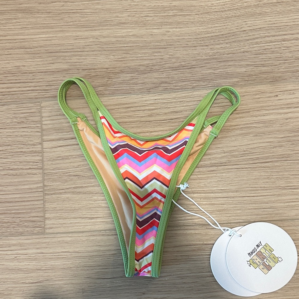 Princess Polly bikini bottom